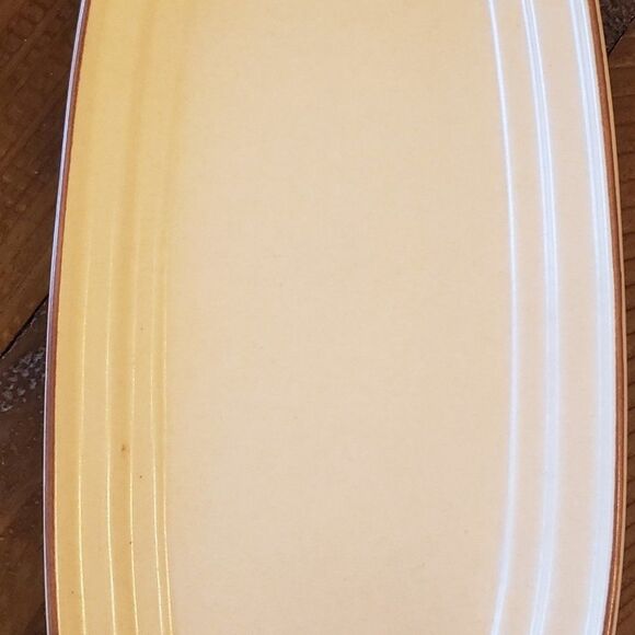 𝅺Pfaltzgraff Village 1970's Ceramic Butter Dish with Lid - RETIRED! - Picture 5 of 6